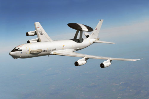 EU áp cấm vận chống Nga, Anh điều UAV tới sát Ukraine ảnh 1